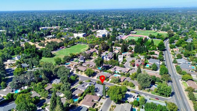 861 Wixford Way, Sacramento, CA 95864