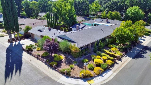861 Wixford Way, Sacramento, CA 95864