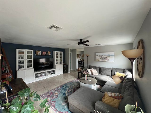 11206 W CHASE Drive, Avondale, AZ 85323