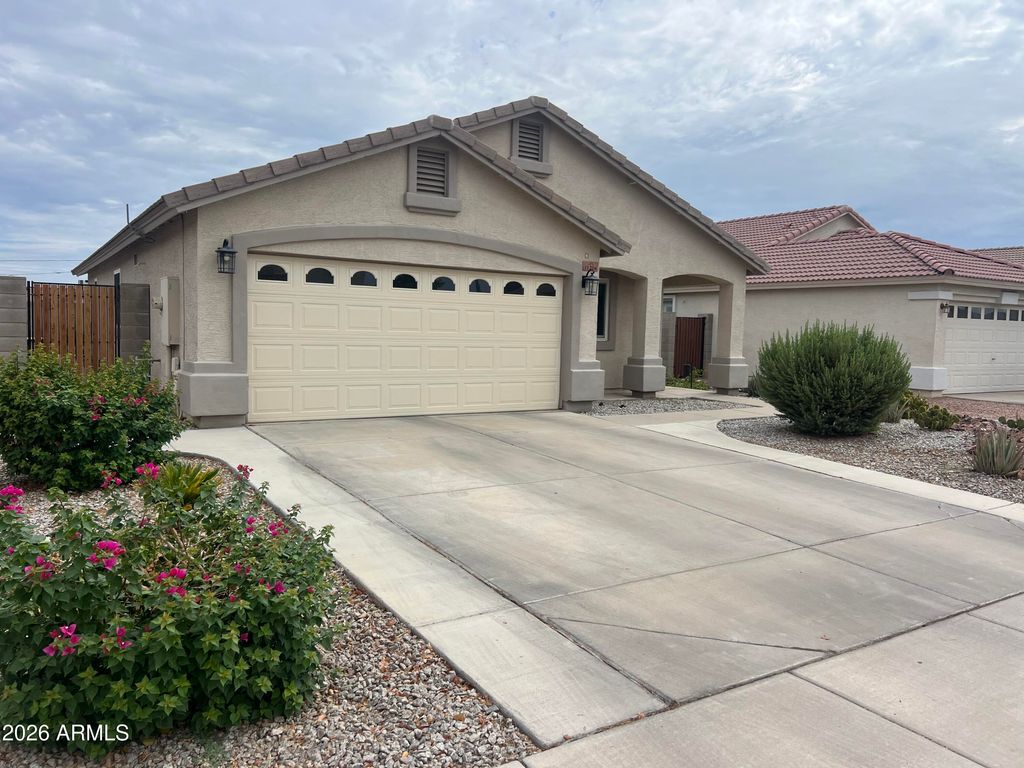 11206 W CHASE Drive, Avondale, AZ 85323