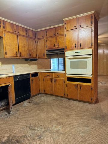 1070 Delmont Terrace, Roswell, GA 30075