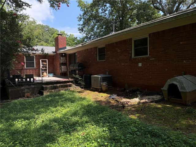 1070 Delmont Terrace, Roswell, GA 30075