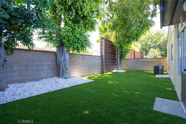 218 Las Brisas, Pomona, CA 91768