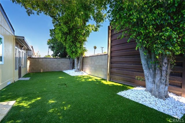 218 Las Brisas, Pomona, CA 91768