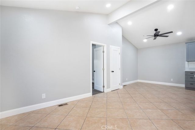 218 Las Brisas, Pomona, CA 91768