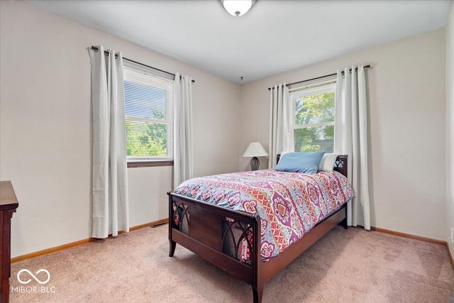 6906 Hendricks Street, Anderson, IN 46013