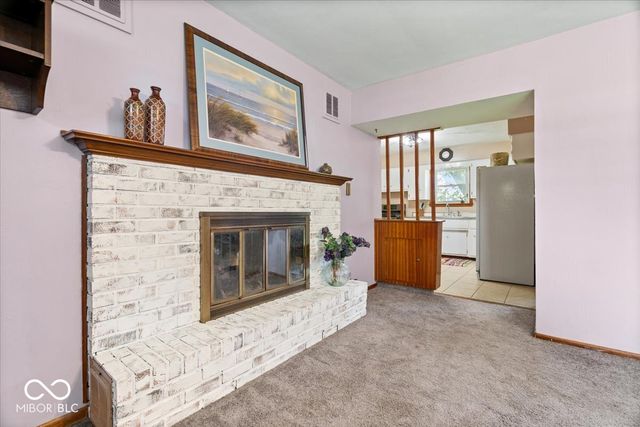 6906 Hendricks Street, Anderson, IN 46013