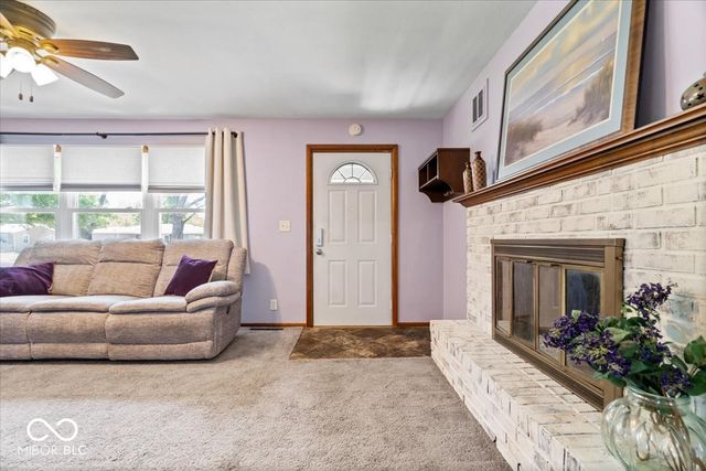 6906 Hendricks Street, Anderson, IN 46013