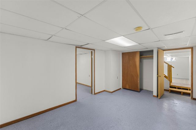 2347 E 38th Street, Des Moines, IA 50317