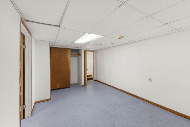 2347 E 38th Street, Des Moines, IA 50317