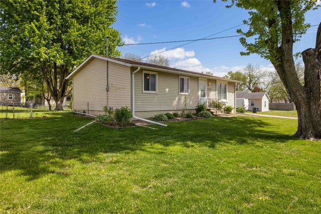 2347 E 38th Street, Des Moines, IA 50317