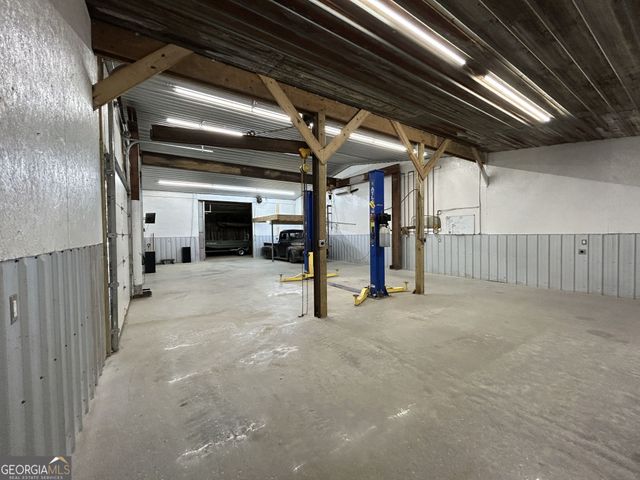 5997 Henderson Mtn. Road, Jasper, GA 30143