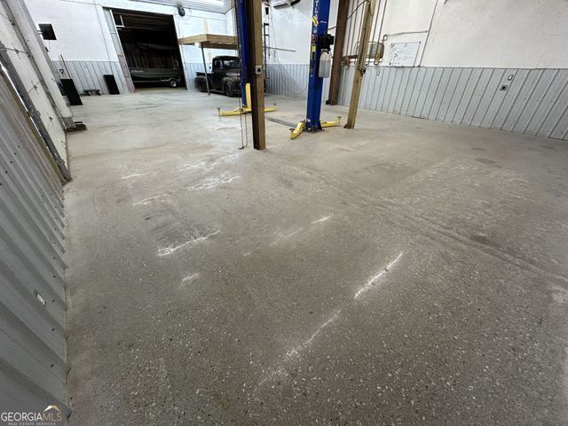 5997 Henderson Mtn. Road, Jasper, GA 30143