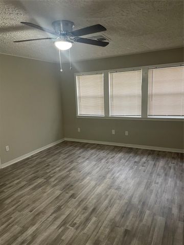 4038 Erby Street, Houston, TX 77087