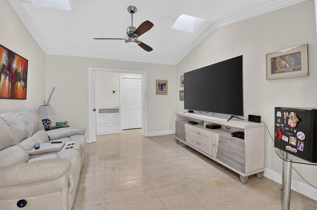 19505 SEDGEFIELD Terrace, Boca Raton, FL 33498