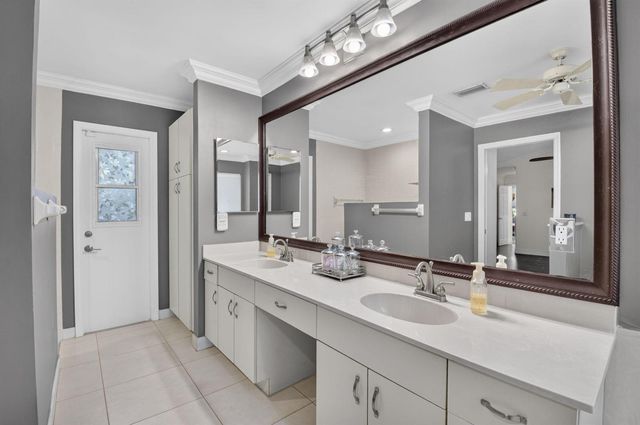 19505 SEDGEFIELD Terrace, Boca Raton, FL 33498