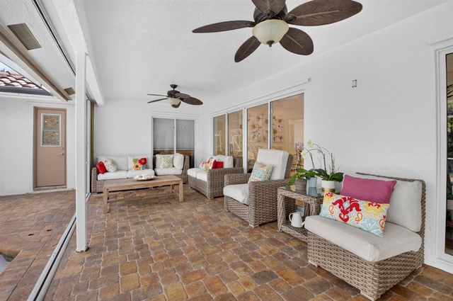 19505 SEDGEFIELD Terrace, Boca Raton, FL 33498