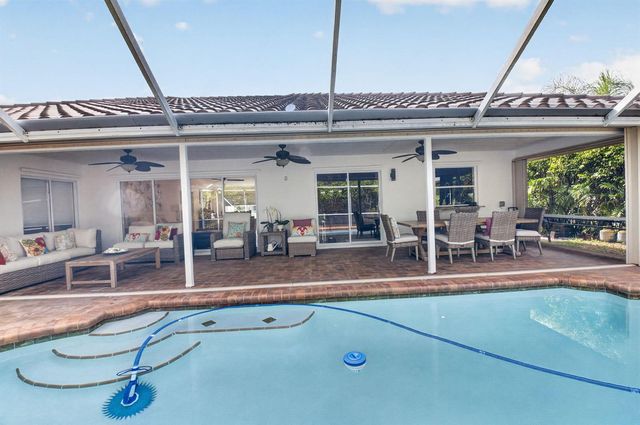 19505 SEDGEFIELD Terrace, Boca Raton, FL 33498