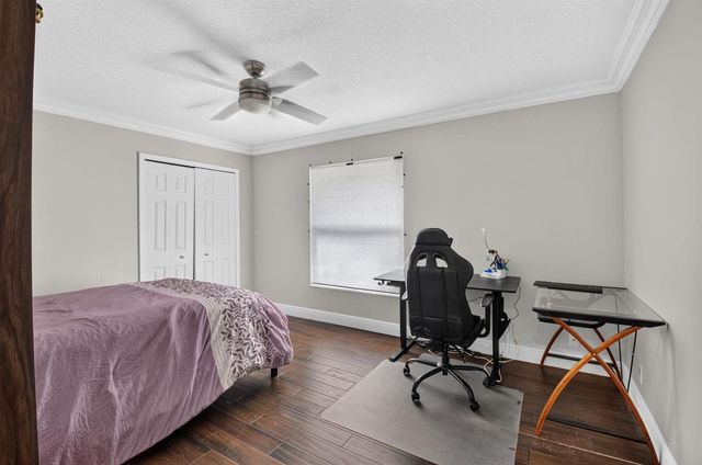 19505 SEDGEFIELD Terrace, Boca Raton, FL 33498