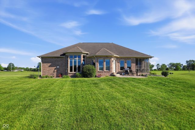5991 W State Road 135, Trafalgar, IN 46181
