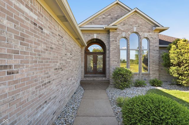 5991 W State Road 135, Trafalgar, IN 46181