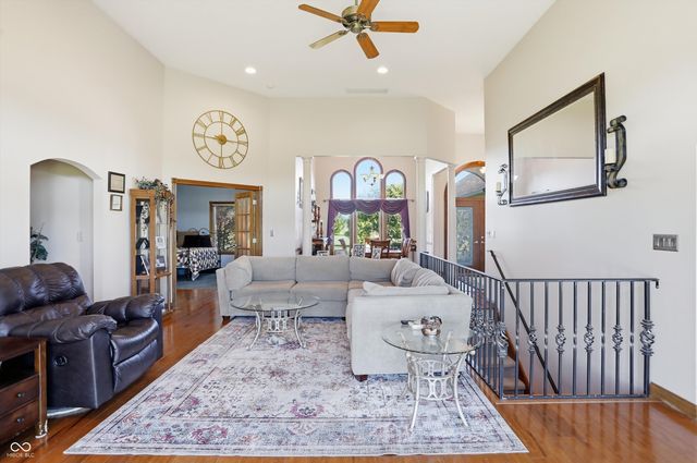 5991 W State Road 135, Trafalgar, IN 46181