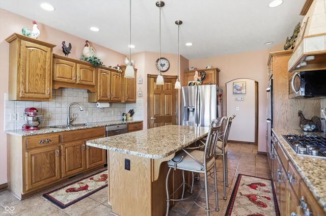 5991 W State Road 135, Trafalgar, IN 46181
