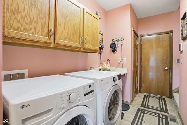 5991 W State Road 135, Trafalgar, IN 46181
