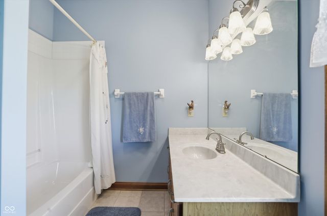 5991 W State Road 135, Trafalgar, IN 46181