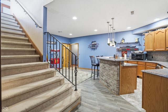 5991 W State Road 135, Trafalgar, IN 46181