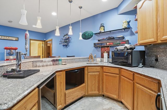 5991 W State Road 135, Trafalgar, IN 46181