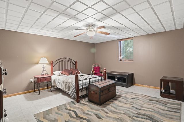 5991 W State Road 135, Trafalgar, IN 46181