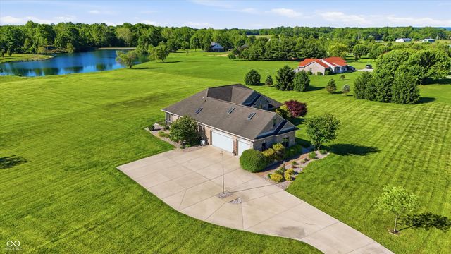5991 W State Road 135, Trafalgar, IN 46181