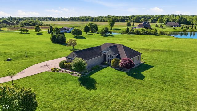 5991 W State Road 135, Trafalgar, IN 46181