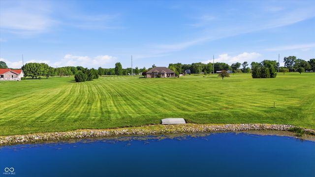 5991 W State Road 135, Trafalgar, IN 46181