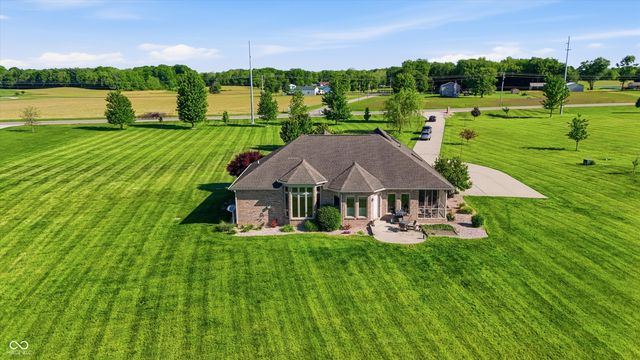 5991 W State Road 135, Trafalgar, IN 46181