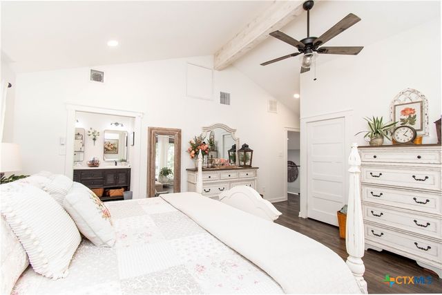 3329 Red Cliff Circle, Temple, TX 76502