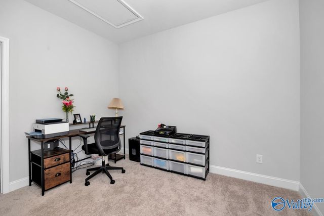 408 Ronnie Drive SE, Hartselle, AL 35640