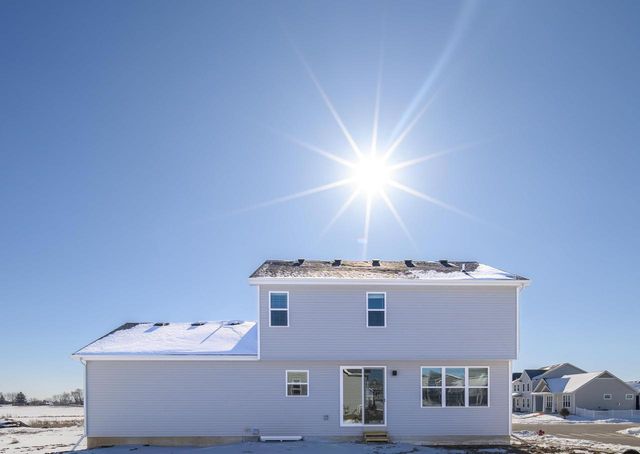 1798 Summerfield Way, Sun Prairie, WI 53590