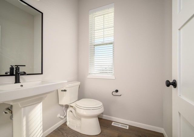 1798 Summerfield Way, Sun Prairie, WI 53590