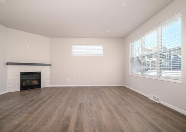 1798 Summerfield Way, Sun Prairie, WI 53590