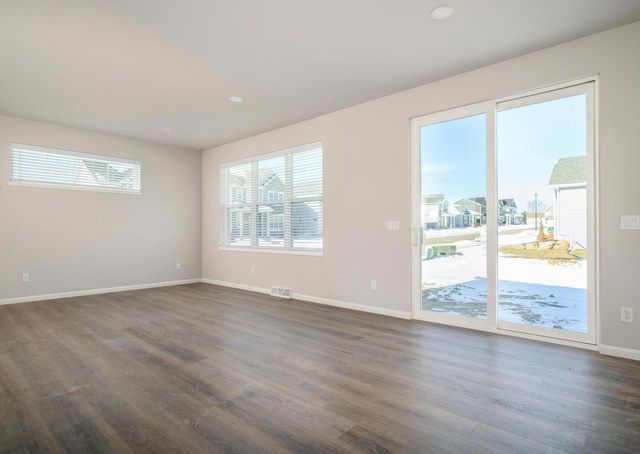 1798 Summerfield Way, Sun Prairie, WI 53590