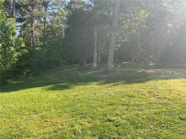 2190 Sullivan Road, Thomasville, NC 27360