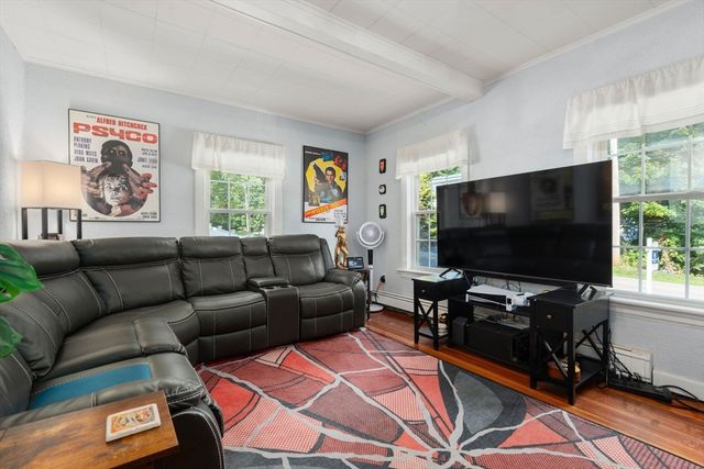 22 Union Rd, Norton, MA 02766