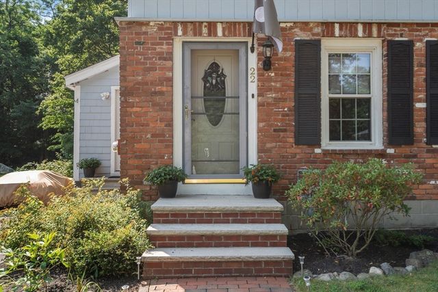 22 Union Rd, Norton, MA 02766