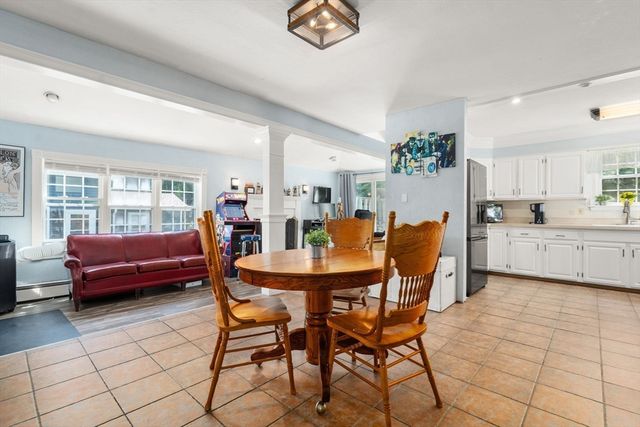 22 Union Rd, Norton, MA 02766