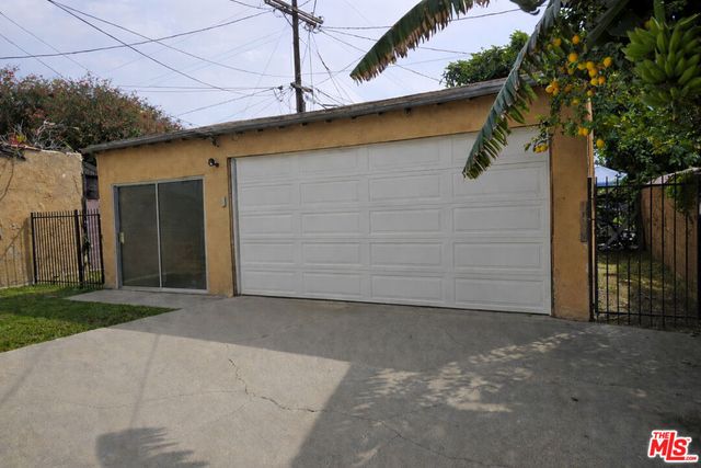 9414 Clovis Avenue, Los Angeles, CA 90002