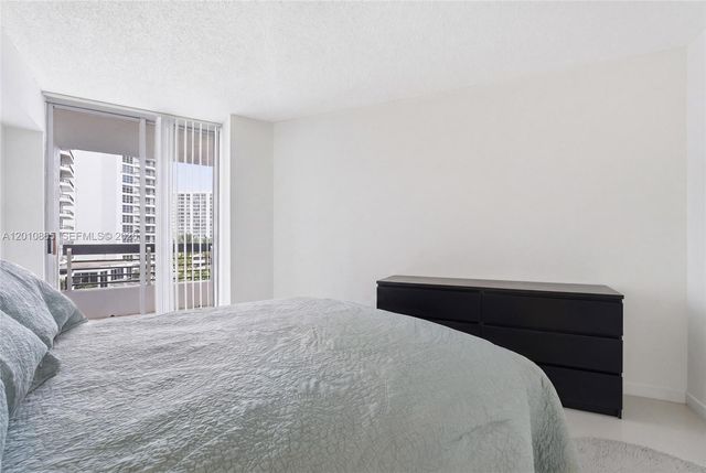 19195 NE 36th Ct 604, Aventura, FL 33180