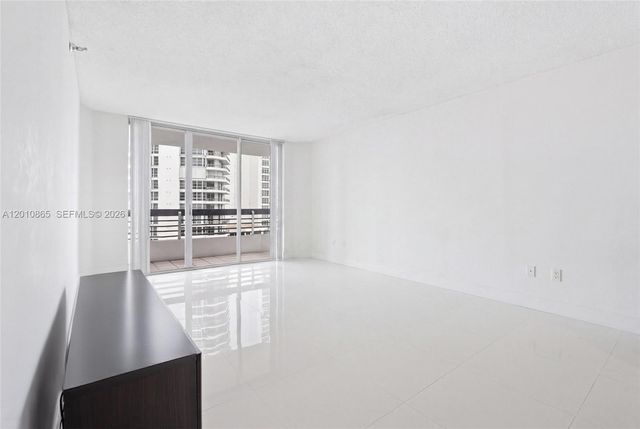 19195 NE 36th Ct 604, Aventura, FL 33180