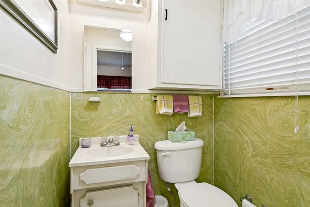 1816 Eden Avenue, Haltom City, TX 76117